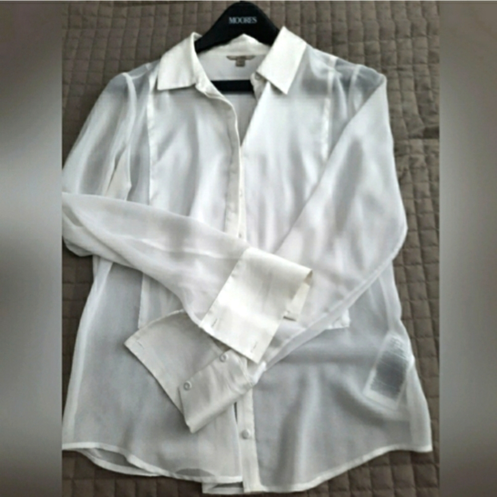 💥💥Guess, white shirt/blouse, size Small
